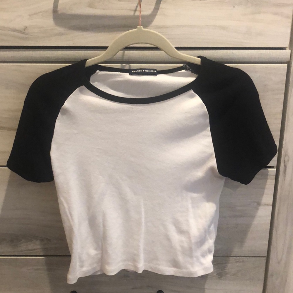 Brandy Melville Baseball Cropped Tee